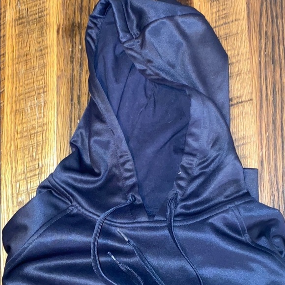 FILA Fleece lined Hoodie - Picture 4 of 9